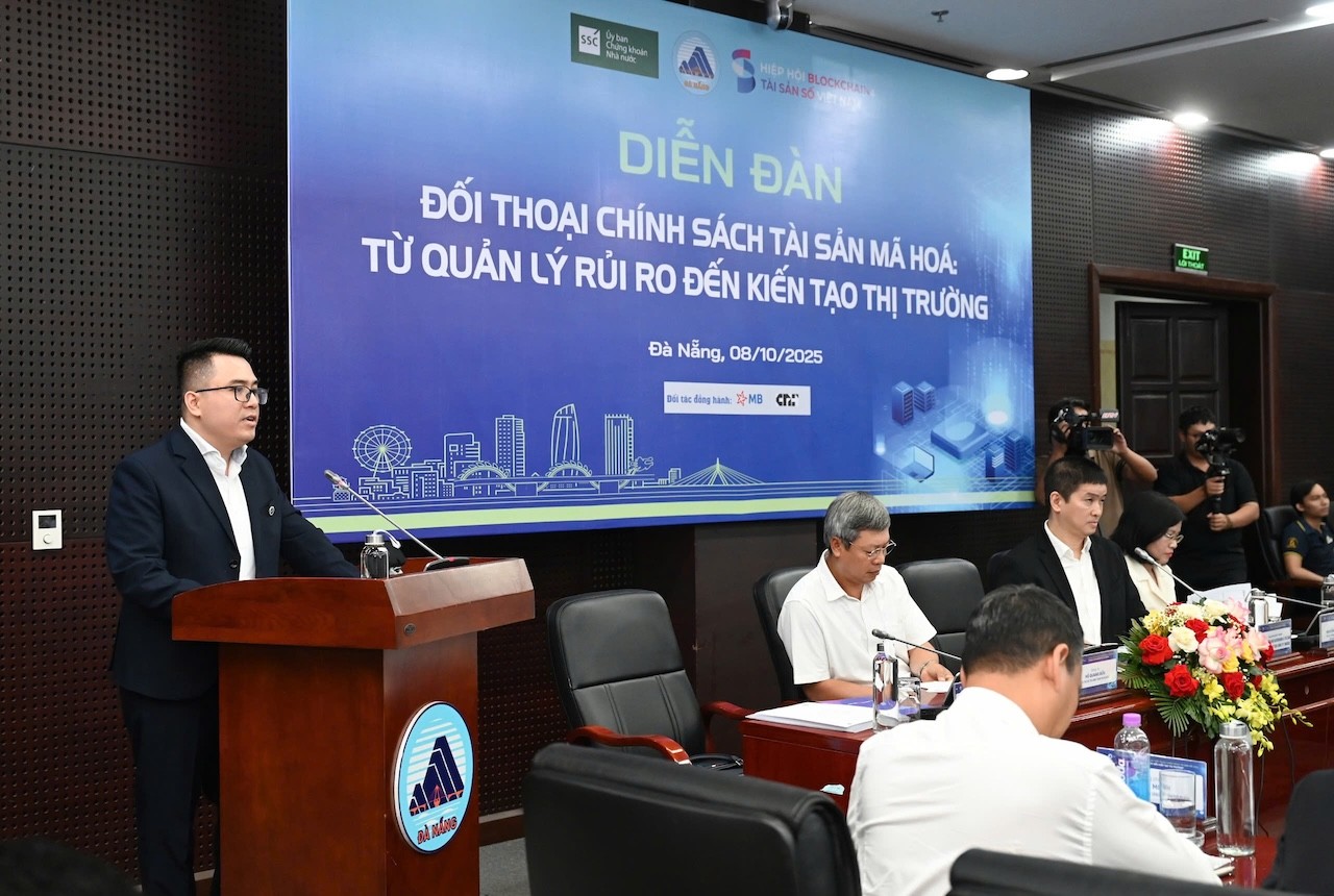 ban-sao-ong-to-tran-hoa-1759920114.jpg