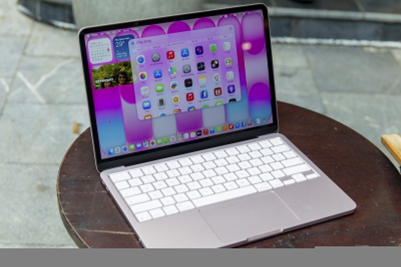 Đây là câu trả lời của Dell cho MacBook Neo