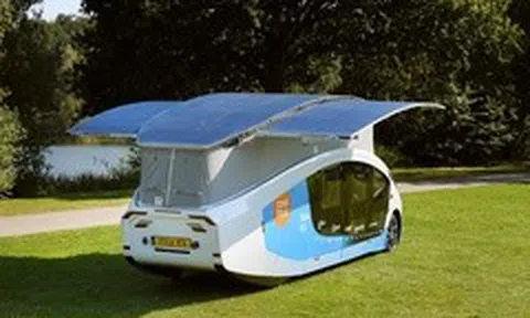 Mobilehome chạy bằng năng lượng mặt trời đầu tiên trên thế giới