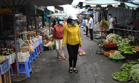 Bộ Y tế yêu cầu xét nghiệm nhanh cho người bán hàng ở chợ hằng tuần