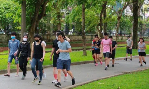 Hà Nội: Quận Hai Bà Trưng đề xuất mở lại tất cả hoạt động, dịch vụ từ 1/10