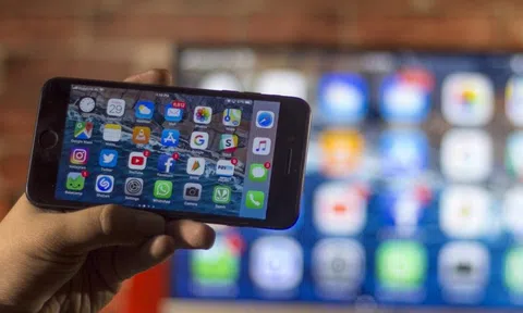 Mẹo giúp trẻ học online trên TV để tránh mỏi mắt