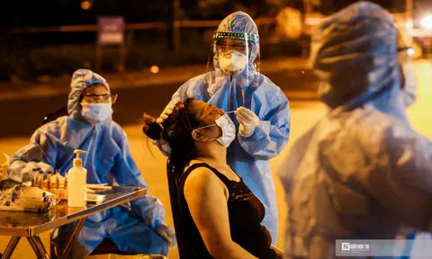 Xét nghiệm hơn 5.000 mẫu truy vết F0 tại quận Long Biên