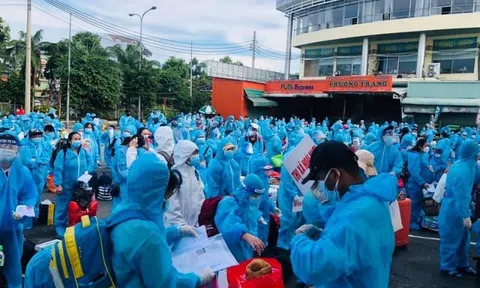 Bình Dương đề nghị các tỉnh phối hợp đón công dân có nhu cầu về quê