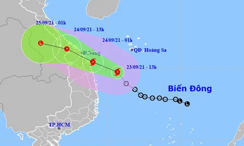 Bão số 6 di chuyển rất nhanh, khả năng đổ bộ Thừa Thiên - Huế đến Quảng Ngãi