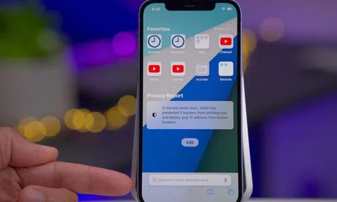 Cách đưa thanh địa chỉ Safari về vị trí cũ trên iOS 15