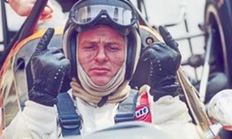 Bruce McLaren: Từ tay đua cự phách, kỹ sư ô tô đến ông chủ hãng siêu xe
