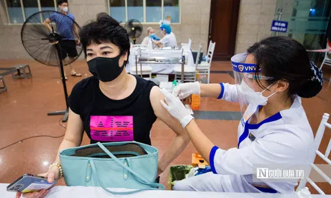 Hà Nội cần làm gì khi vẫn còn F0 trong cộng đồng?