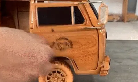 Xem nghệ nhân Việt biến khối gỗ thành chiếc xe Volkswagen như thật