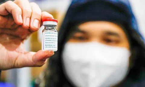 Bộ Y tế phân bổ hơn 660.000 liều vắc xin Pfizer và AstraZeneca cho TPHCM