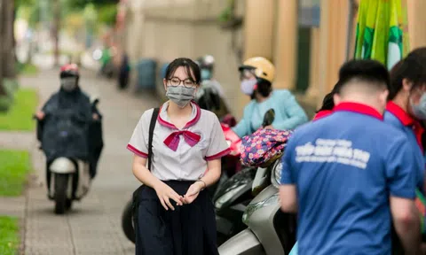 Địa phương đầu tiên tại TP.HCM đề xuất cho học sinh đi học lại sau 5 tháng ở nhà