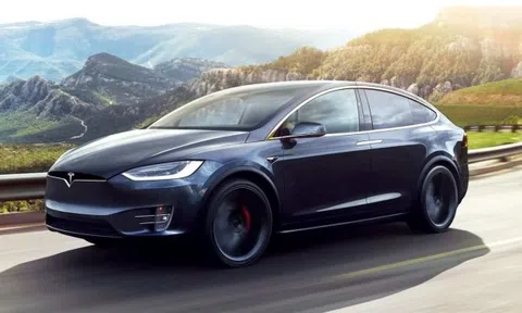 Tesla bắt tay Samsung phát triển chip 5nm cho xe tự lái