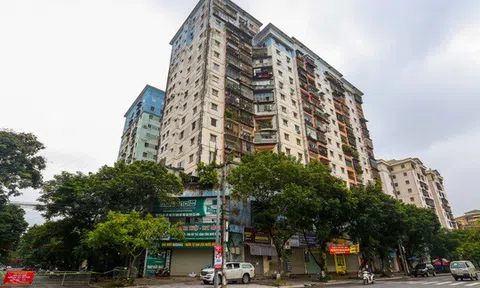 Phát hiện bé gái gần 1 tuổi mắc Covid-19