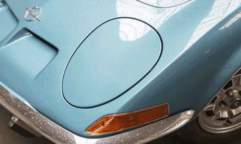 Những mẫu xe có đèn pha cụp-xoè quyến rũ nhất thế giới