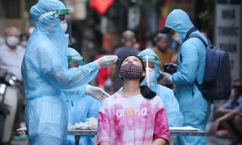 Xét nghiệm phát hiện người phụ nữ mắc Covid-19