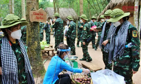 Tp.HCM tiếp tục tổ chức tour du lịch tri ân các y bác sĩ chống dịch