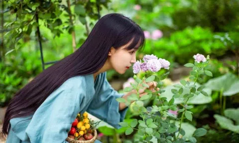 Lý Tử Thất: 'Quá khứ ngủ gầm cầu, bồi bàn giúp ích tôi'