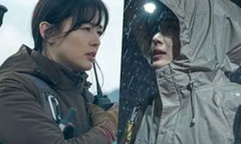 Hình ảnh gai góc của 'mợ chảnh' Jun Ji Hyun trong phim mới