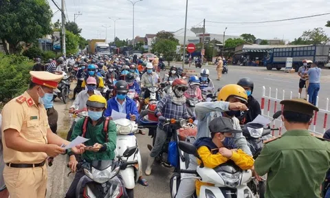 Quảng Nam chính thức nới lỏng đi lại với Đà Nẵng