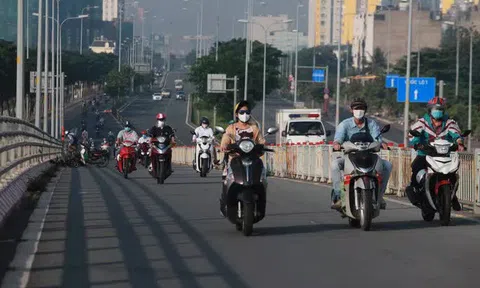 NÓNG: UBND TP HCM ban hành Chỉ thị 18 áp dụng từ ngày 1-10