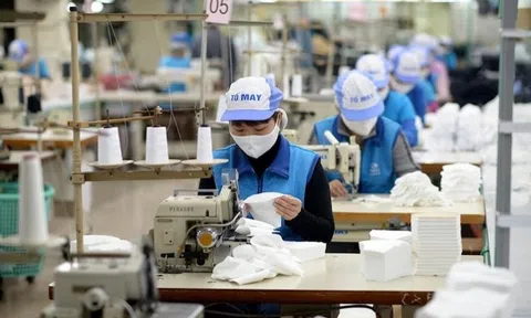 Doanh nghiệp gặp tình trạng "tiền vào ít nhưng tiền chi ra liên tục"