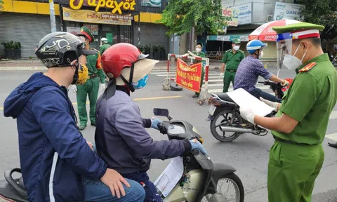 Đề xuất người lao động được đi xe máy di chuyển giữa TP HCM và 4 tỉnh lân cận