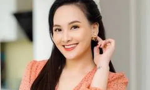 Diễn viên Bảo Thanh rạng rỡ sau sinh