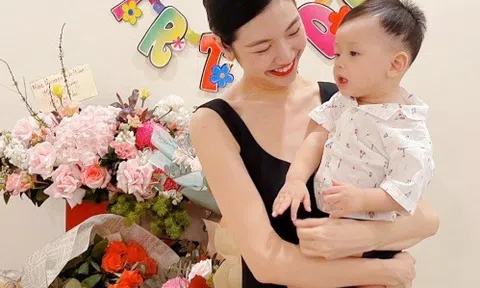 Thúy Vân đón tuổi 28