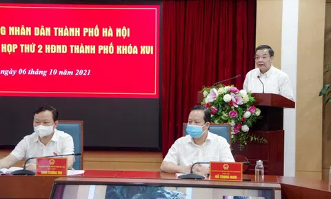 Chủ tịch Hà Nội: Thận trọng việc đưa học sinh trở lại trường