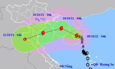 Bão số 7 giật cấp 11 vào vịnh Bắc Bộ, khả năng đổi hướng di chuyển
