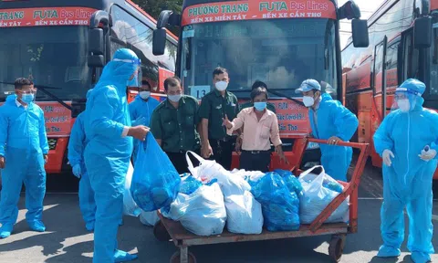 Lâm Đồng cám ơn TP HCM, lên phương án đón 3.130 người dân về quê