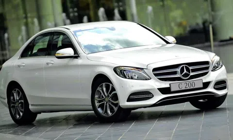 Mercedes C200 có nguy cơ cháy, triệu hồi 1.700 xe tại Việt Nam