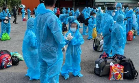 Bình Định tổ chức thêm 25 chuyến xe miễn phí đón công dân từ TP HCM về quê