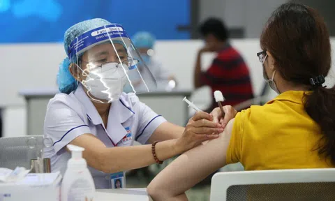Điều chuyển vaccine COVID-19 nếu địa phương nào tiêm chậm