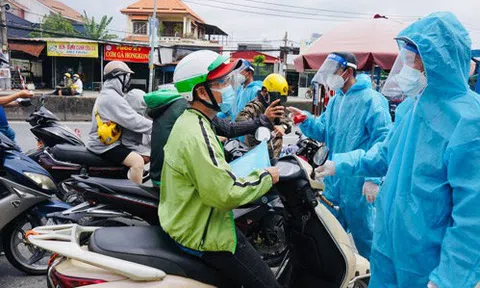Người lao động bắt đầu trở lại TP HCM