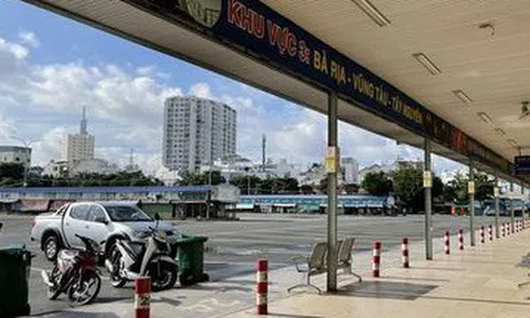 Cận cảnh ngày đầu mở cửa bến xe khách ở TP HCM