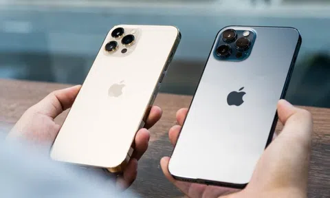 Apple giảm giá iPhone 12 lần cuối