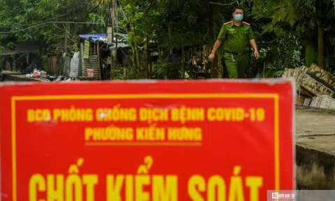 Ngày 14/10, Hà Nội ghi nhận 12 ca dương tính với SARS-CoV-2