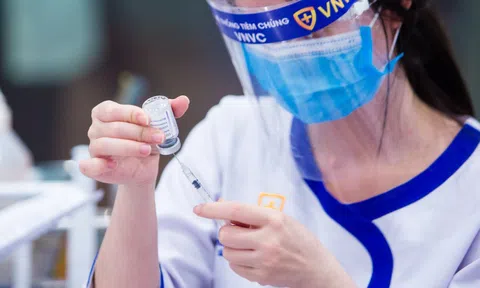 Bộ Y tế: Triển khai tiêm vắc-xin Covid-19 cho trẻ từ 12-17 tuổi