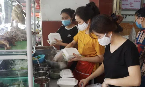 Đà Nẵng dự kiến cho phép mở hầu hết các dịch vụ từ 0h ngày 16/10