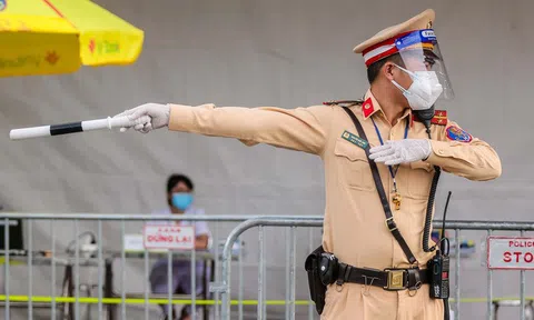 Dừng toàn bộ việc kiểm soát người ra vào Hà Nội