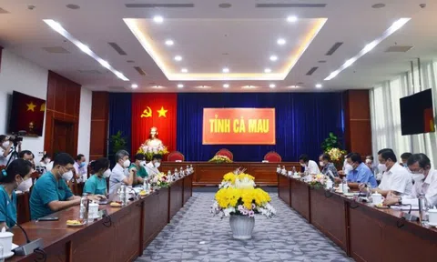 Bệnh viện Chợ Rẫy chia sẻ kinh nghiệm chống dịch với tỉnh Cà Mau