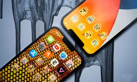 Giá bán iPhone tăng hơn 80% sau 14 năm