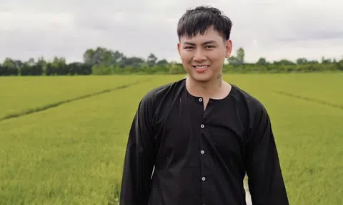 Hoài Lâm khiến fan háo hức khi rục rịch trở lại với nghệ thuật