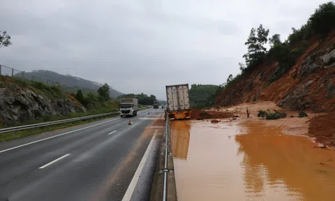 Sạt lở cao tốc Đà Nẵng – Quảng Ngãi và vùng núi Quảng Nam, di dời 800 người dân