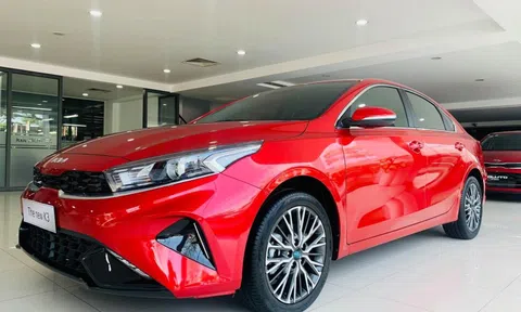 'Soi' chi tiết KIA K3 phiên bản 'giữa' giá 629 triệu đồng