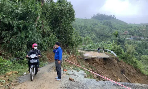 Sạt lở bủa vây, hàng ngàn hộ dân miền núi Quảng Ngãi bị cô lập