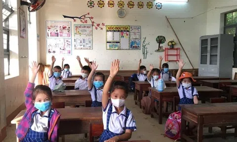 Bình Định: Hàng loạt học sinh mắc Covid-19, nhiều nơi tạm đóng cửa trường học
