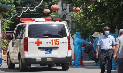 Nữ công nhân tiêm đủ 2 mũi vắc-xin mắc Covid-19, phong tỏa 1 khu xưởng trong KCN