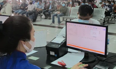 Từ hôm nay, Ga Sài Gòn nhận đăng ký vé tàu Tết cho tập thể